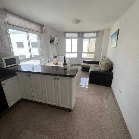 Edificio Playa Chica