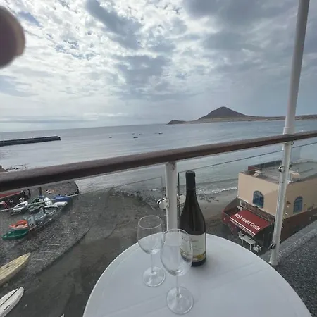 Apartament Edificio Playa Chica *