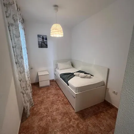 Edificio Playa Chica Apartament *